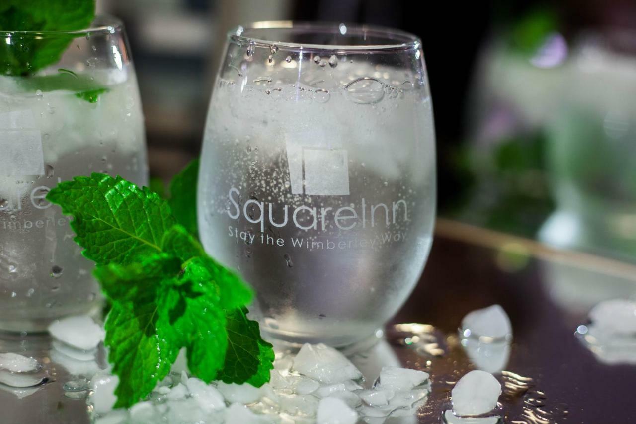 Square Inn 윔벌리 외부 사진